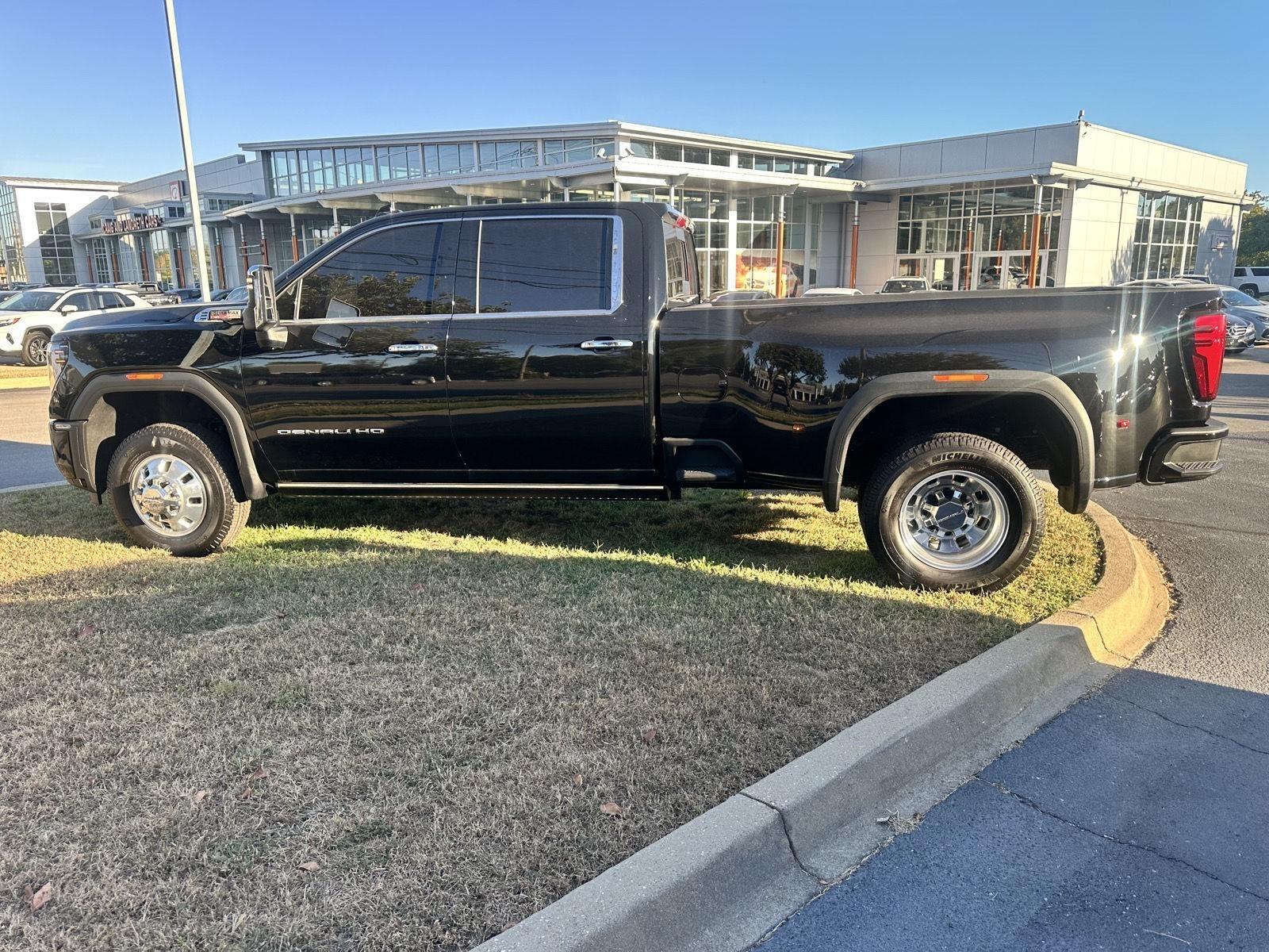 GMC Sierra photo 5