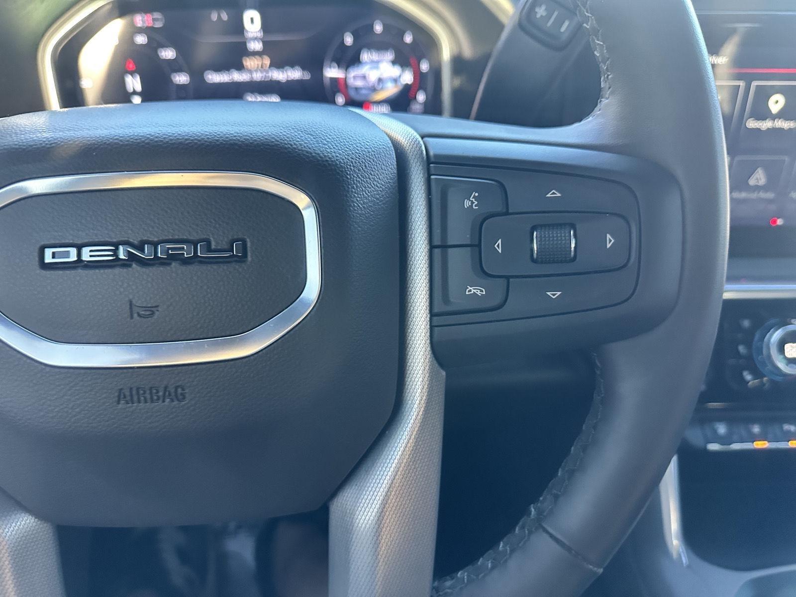 GMC Sierra photo 24