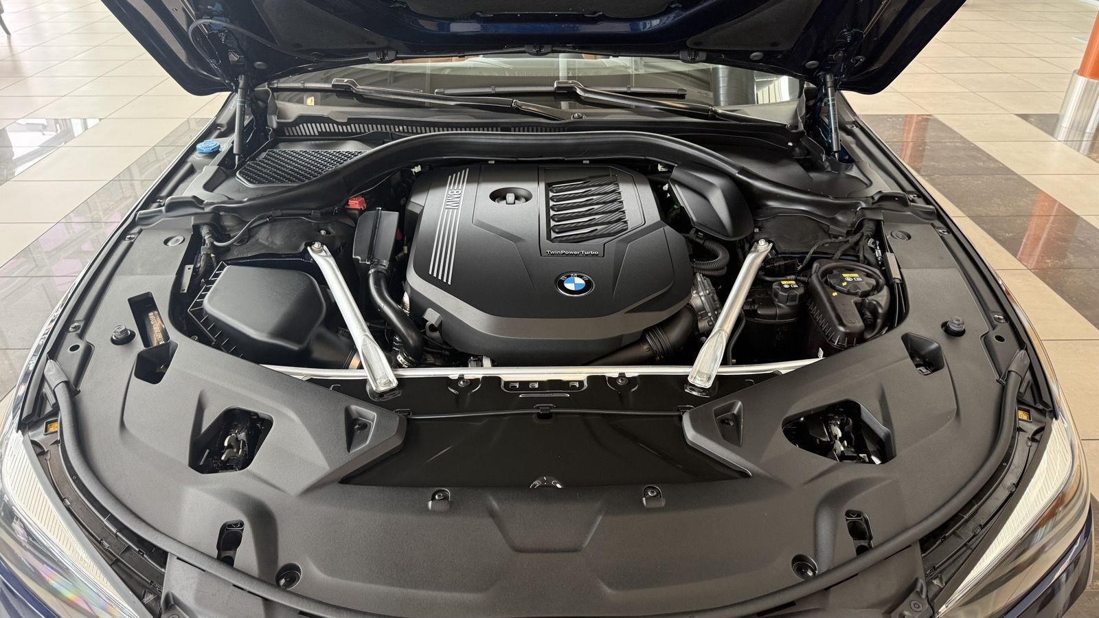 BMW 8-Series 840i xDrive Convertible 2022