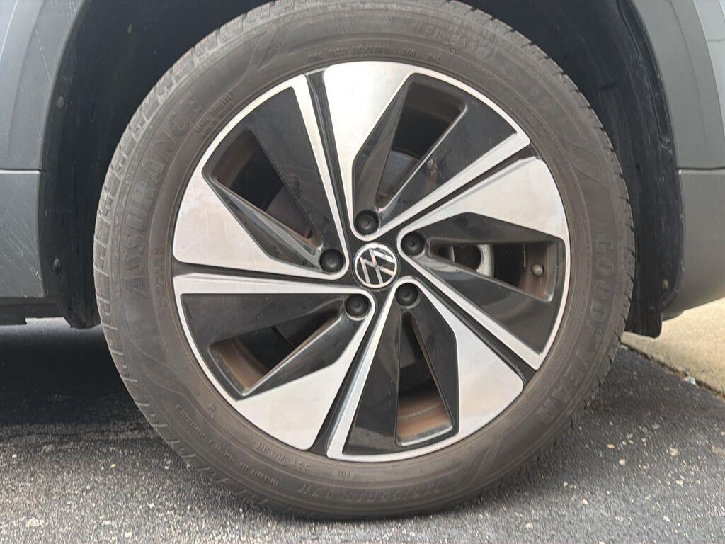 Volkswagen Taos SEL 4MOTION 2023