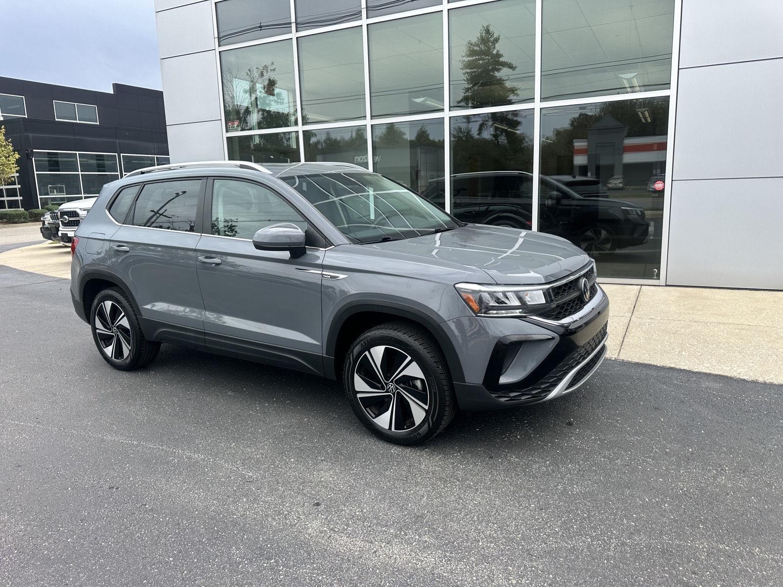 2023 Volkswagen Taos SEL 4MOTION