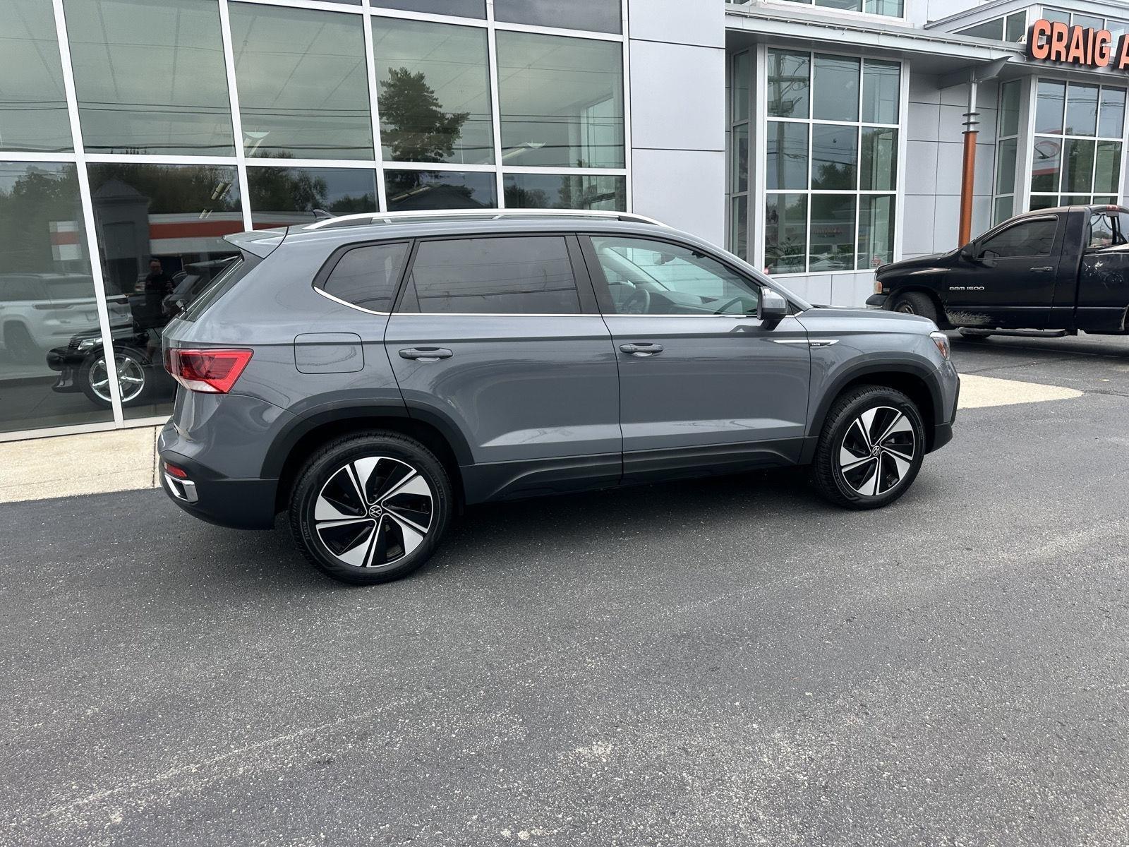 Volkswagen Taos SEL 4MOTION 2023