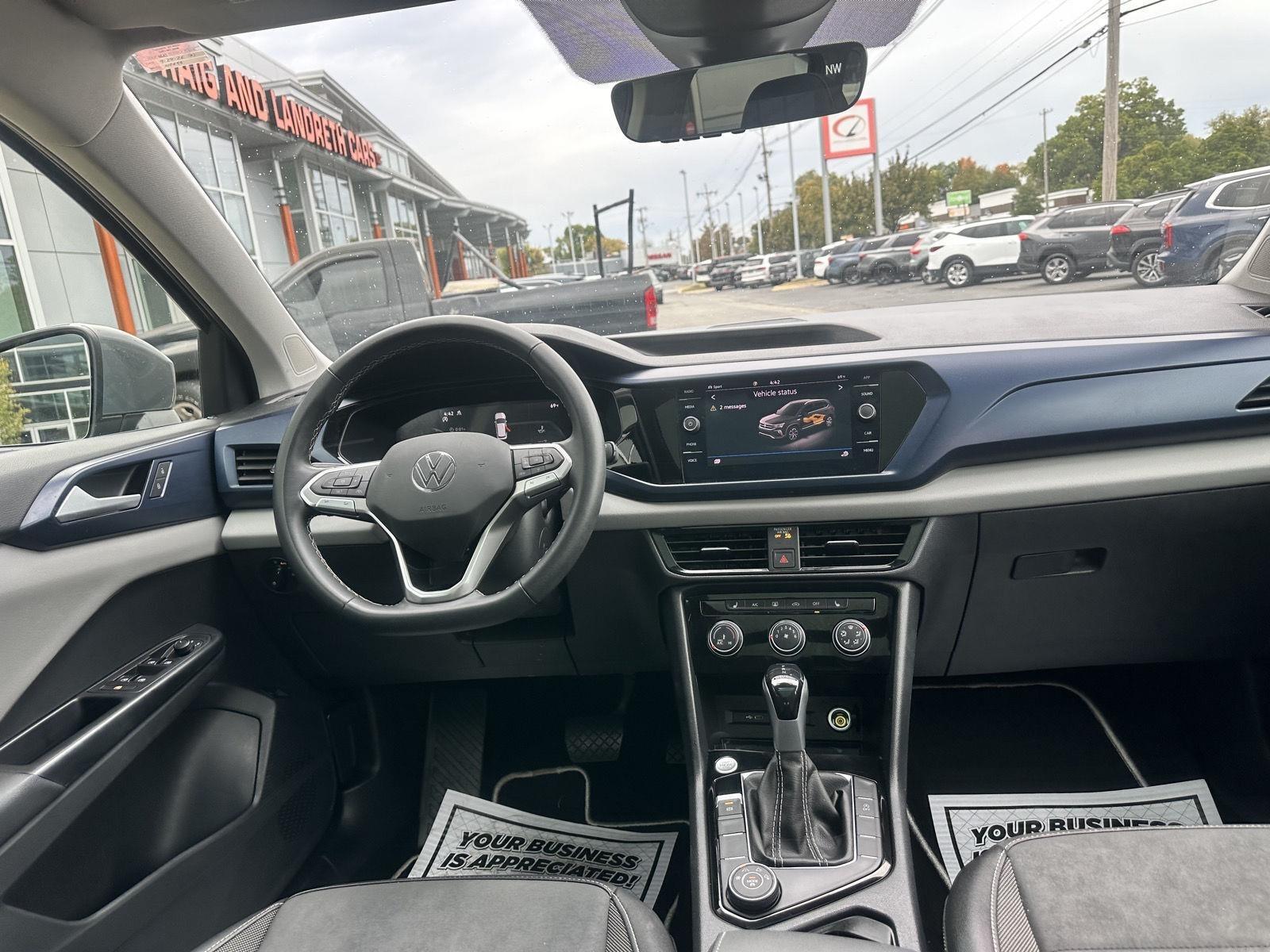 Volkswagen Taos SEL 4MOTION 2023