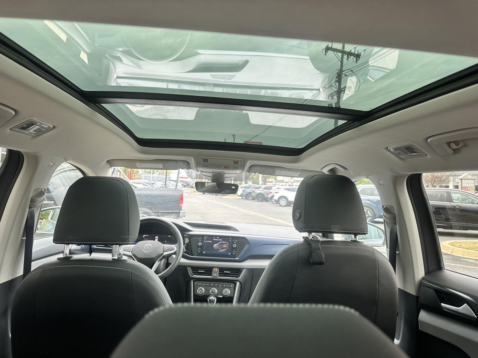 Volkswagen Taos SEL 4MOTION 2023