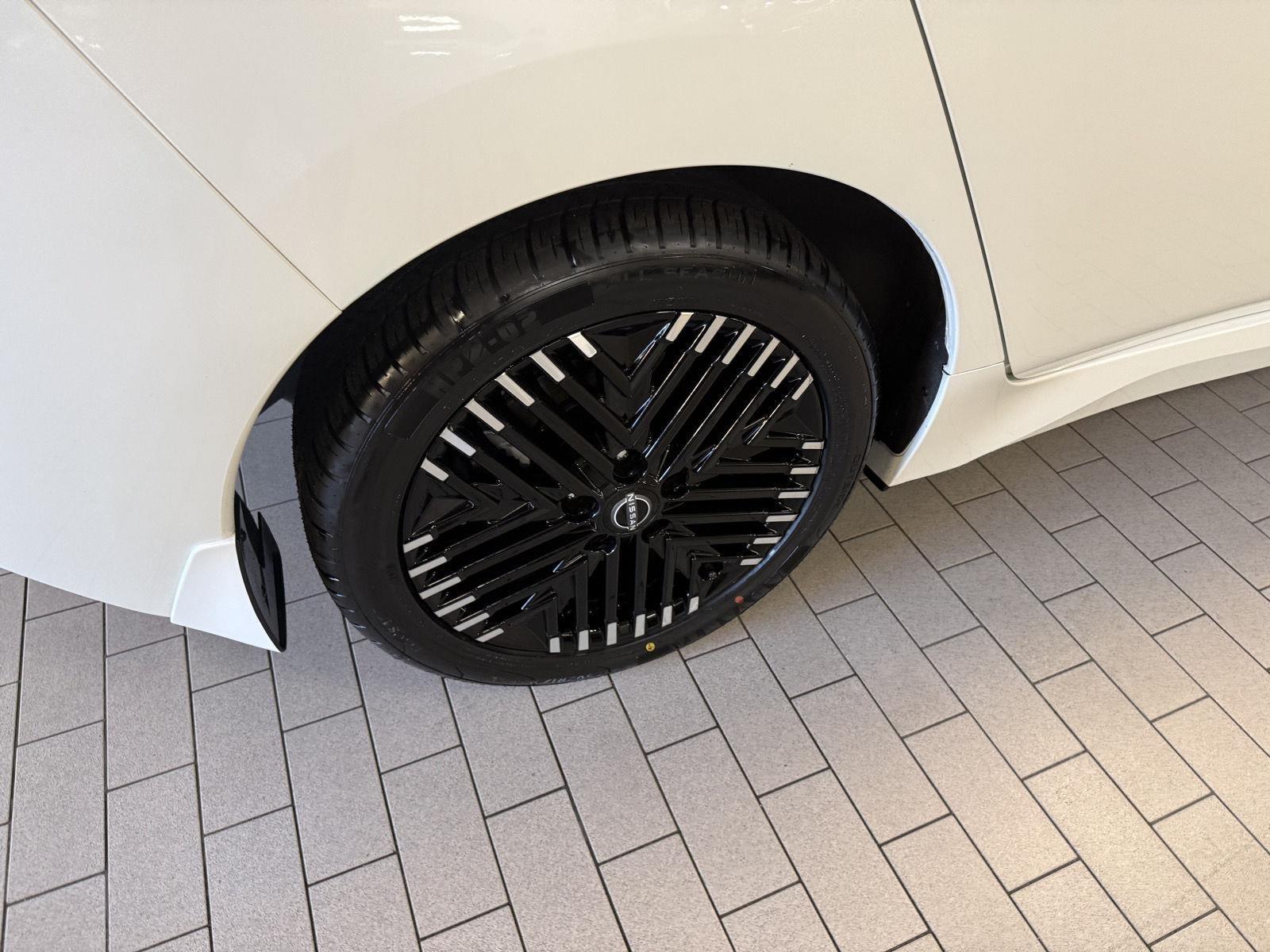 Nissan Leaf SV Plus 2025