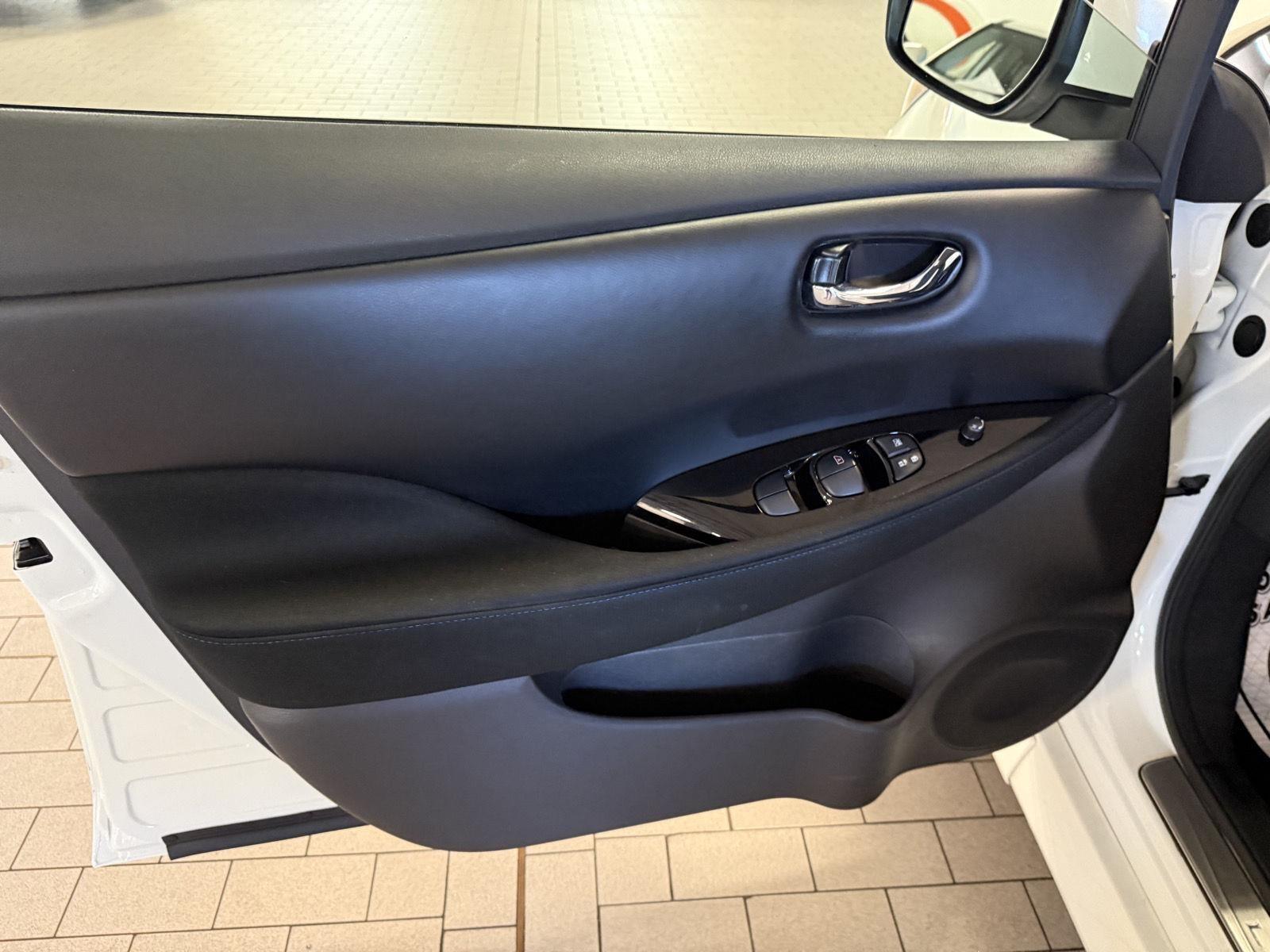 Nissan Leaf SV Plus 2025