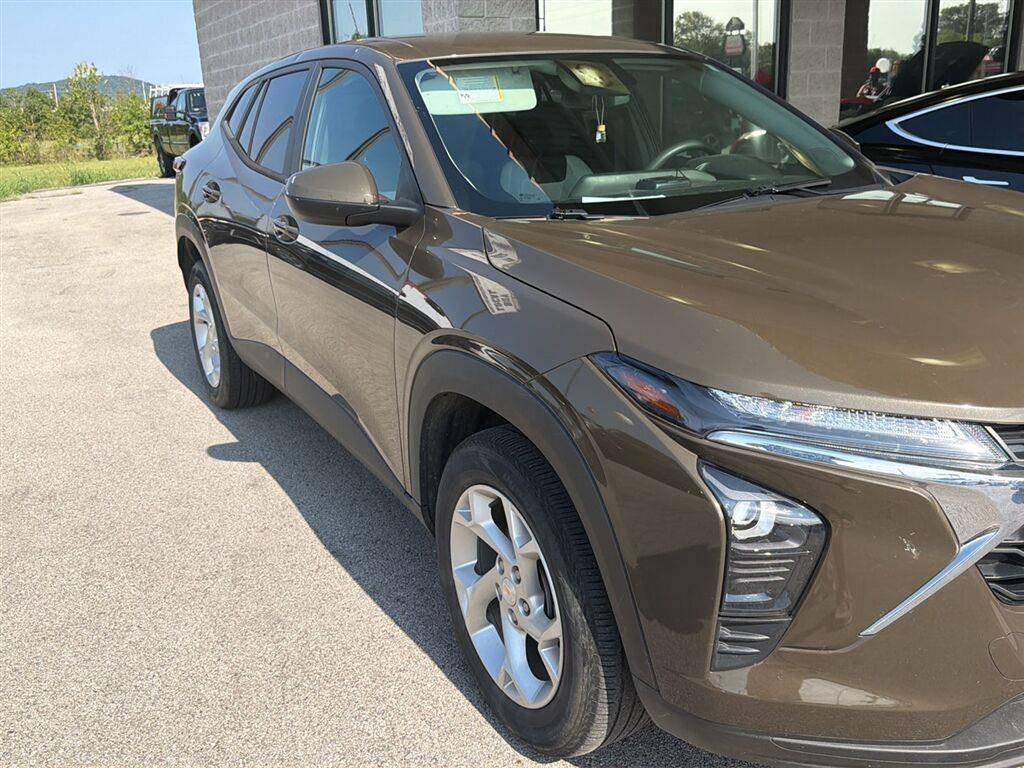 Chevrolet Trax LS 2024