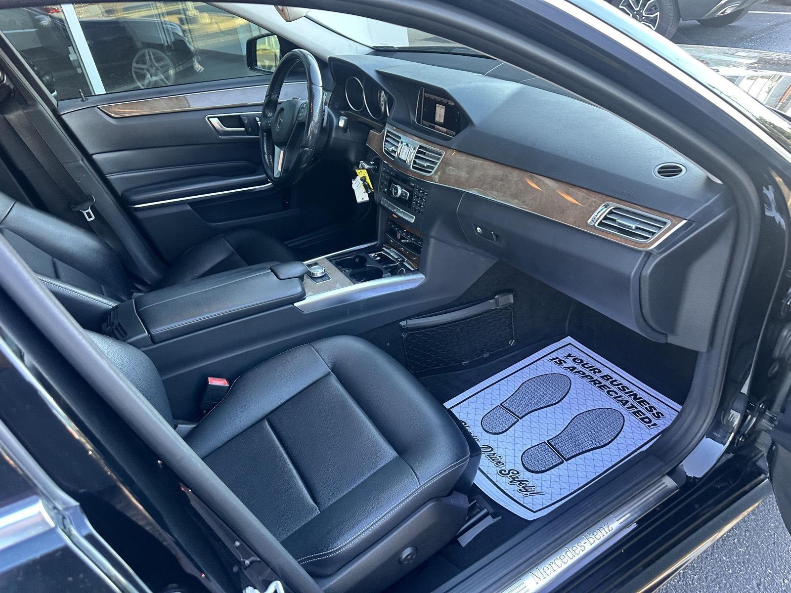 Mercedes-Benz E-Class E350 4MATIC Sedan 2014
