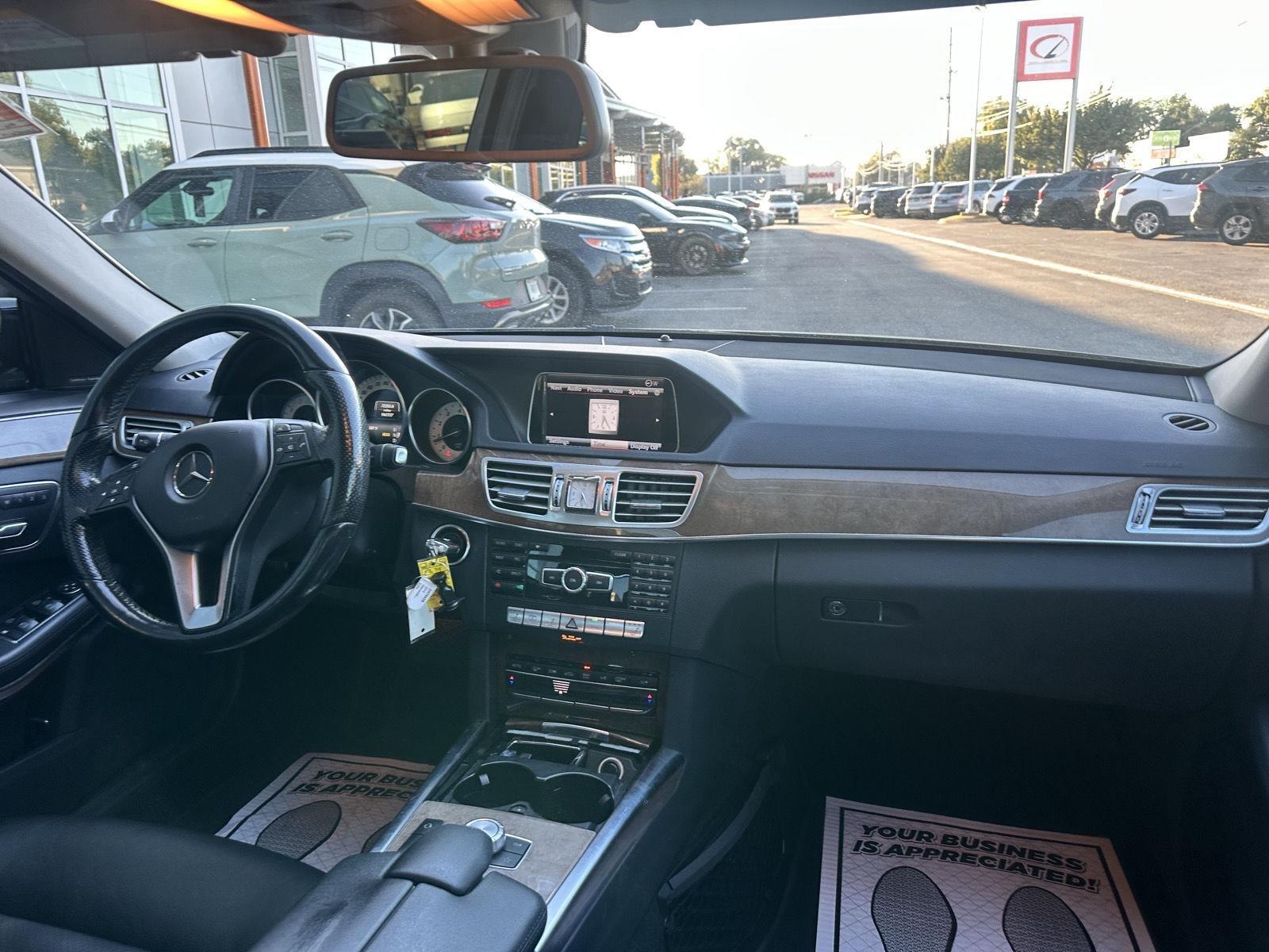 Mercedes-Benz E-Class E350 4MATIC Sedan 2014