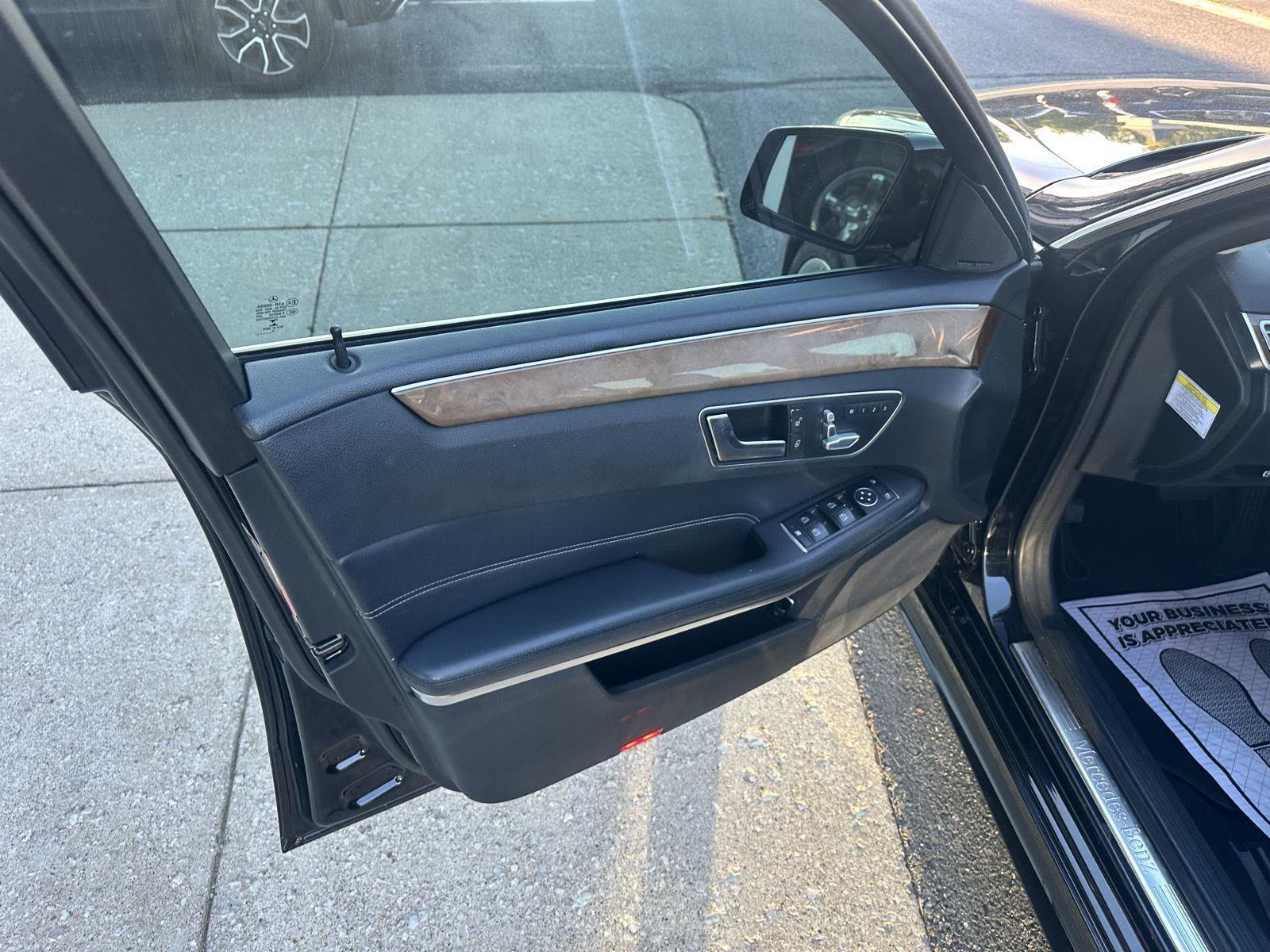 Mercedes-Benz E-Class E350 4MATIC Sedan 2014