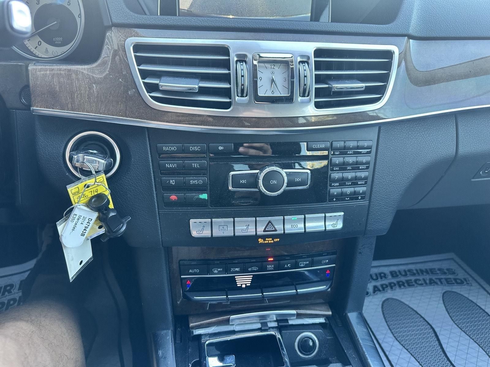 Mercedes-Benz E-Class E350 4MATIC Sedan 2014