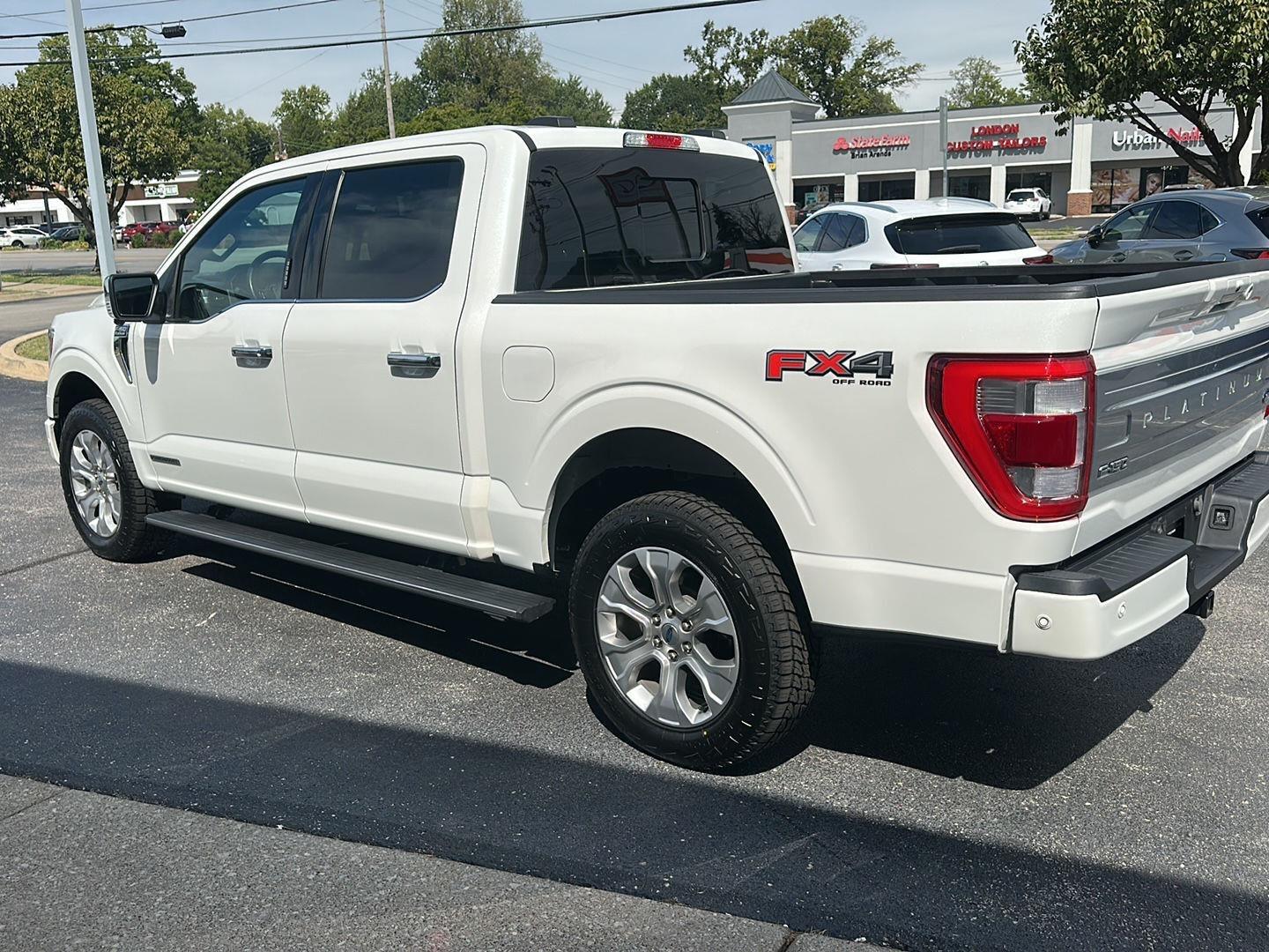 Ford F-150 Platinum SuperCrew 5.5-ft. Bed 4WD 2023