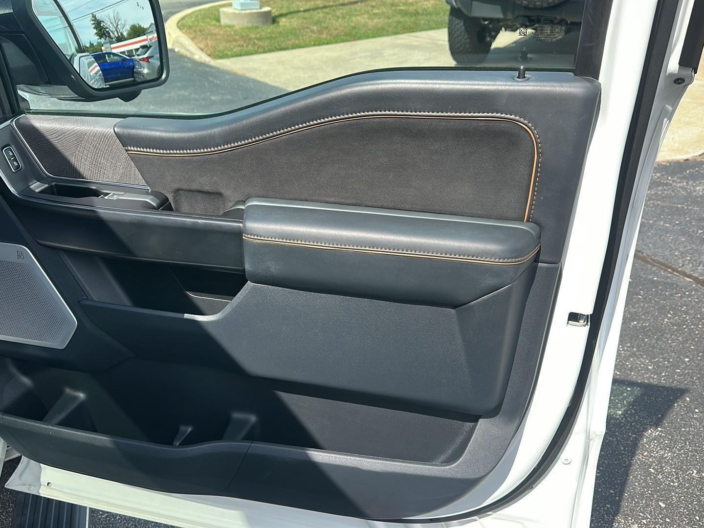 Ford F-150 Platinum SuperCrew 5.5-ft. Bed 4WD 2023