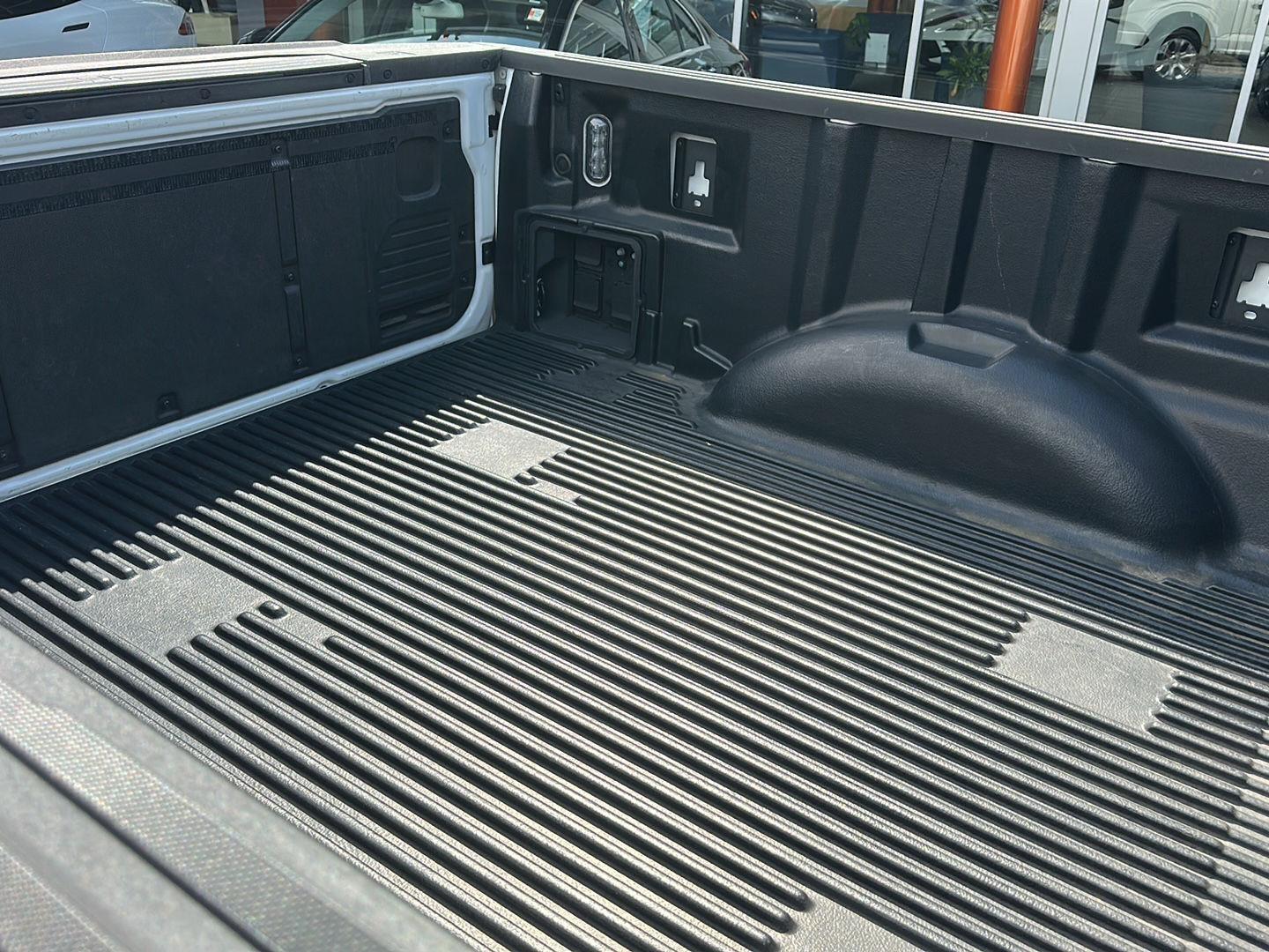 Ford F-150 Platinum SuperCrew 5.5-ft. Bed 4WD 2023