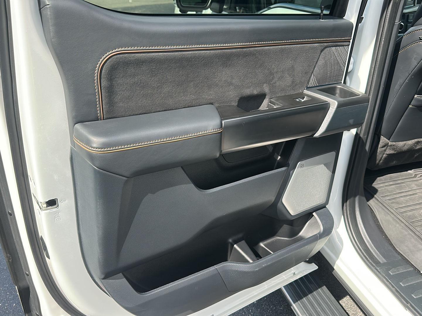 Ford F-150 Platinum SuperCrew 5.5-ft. Bed 4WD 2023