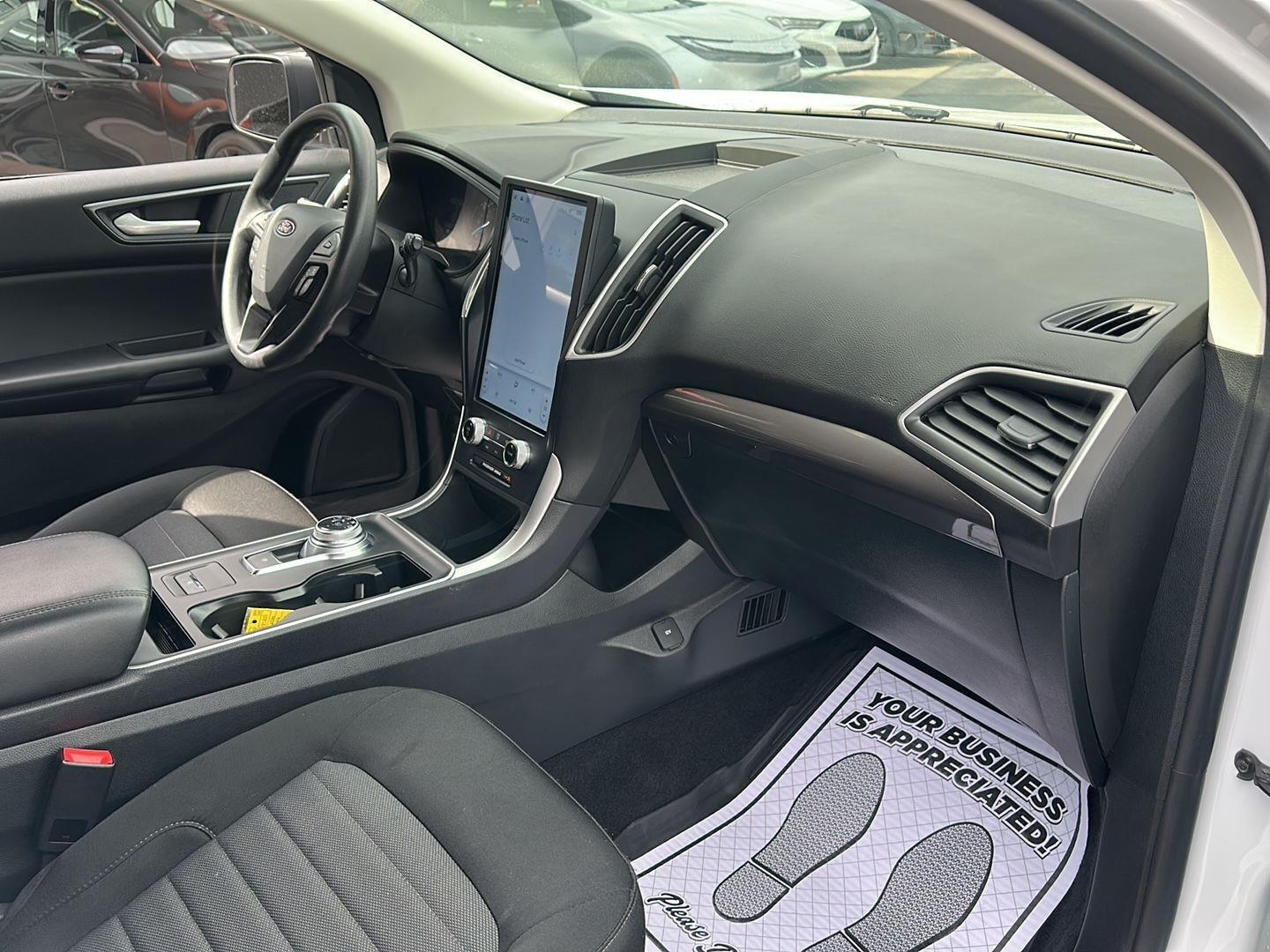 Ford Edge SE 2024