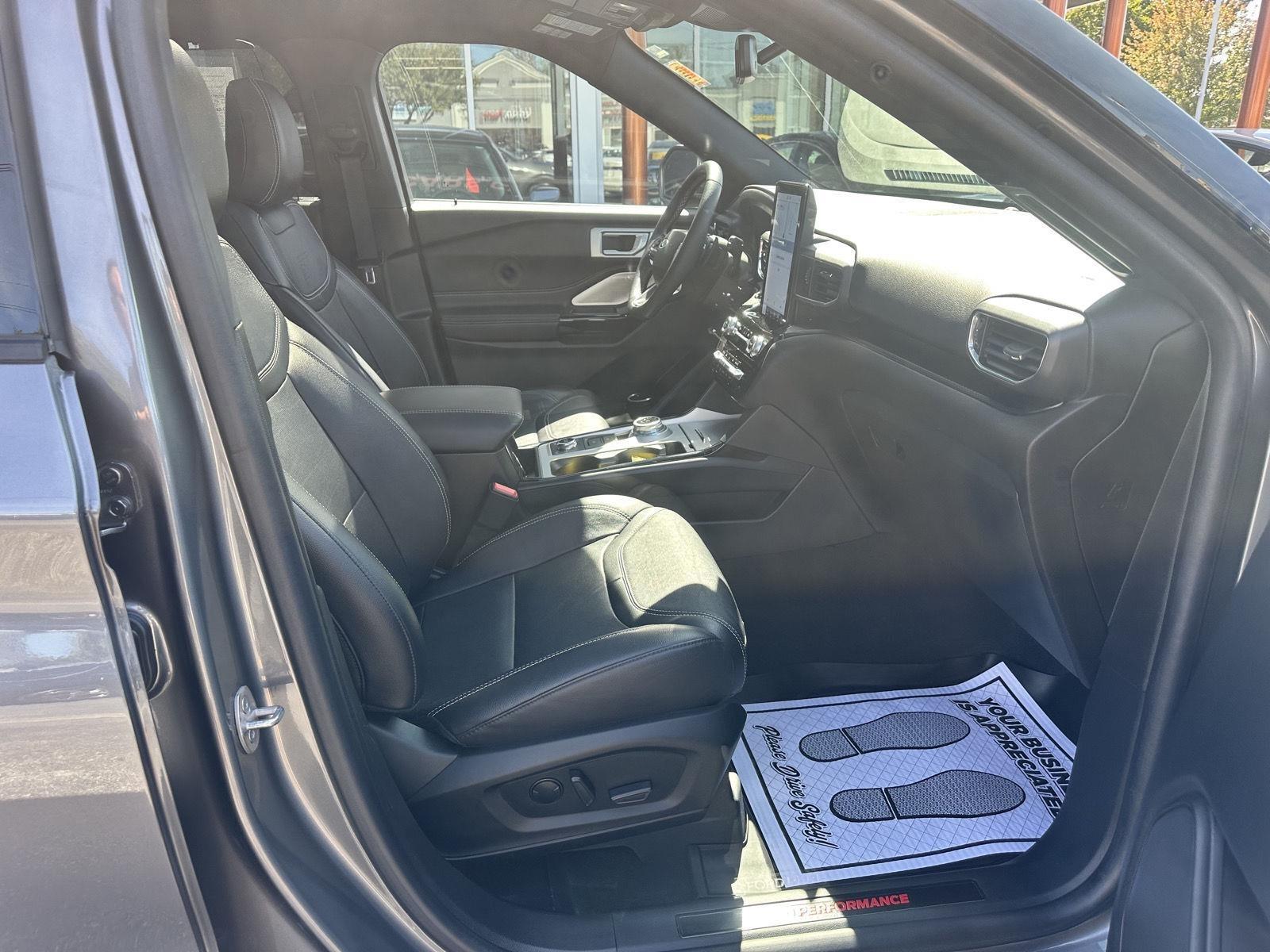 Ford Explorer ST AWD 2023