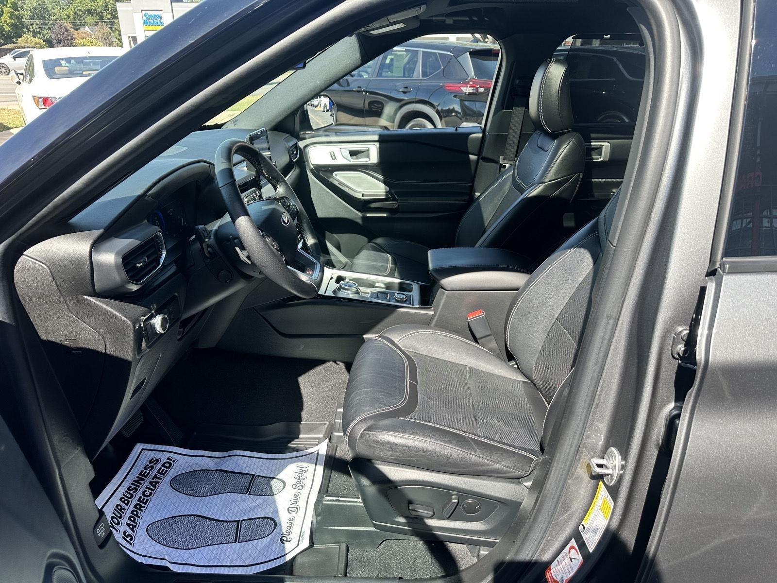 Ford Explorer ST AWD 2023