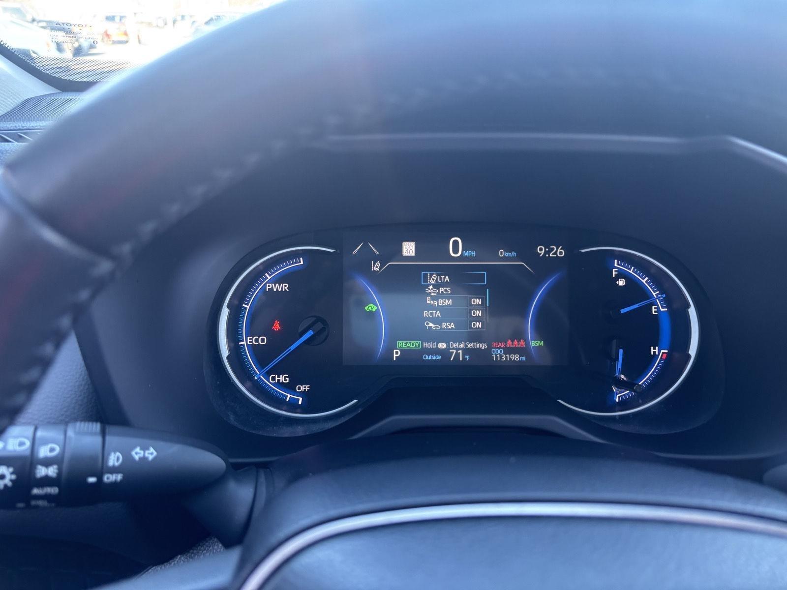Toyota RAV4 Hybrid XLE Premium 2024