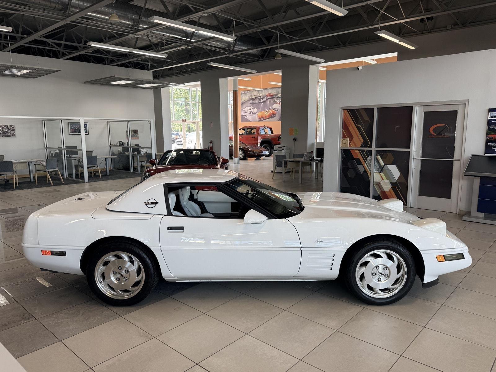 Chevrolet Corvette Convertible 1993