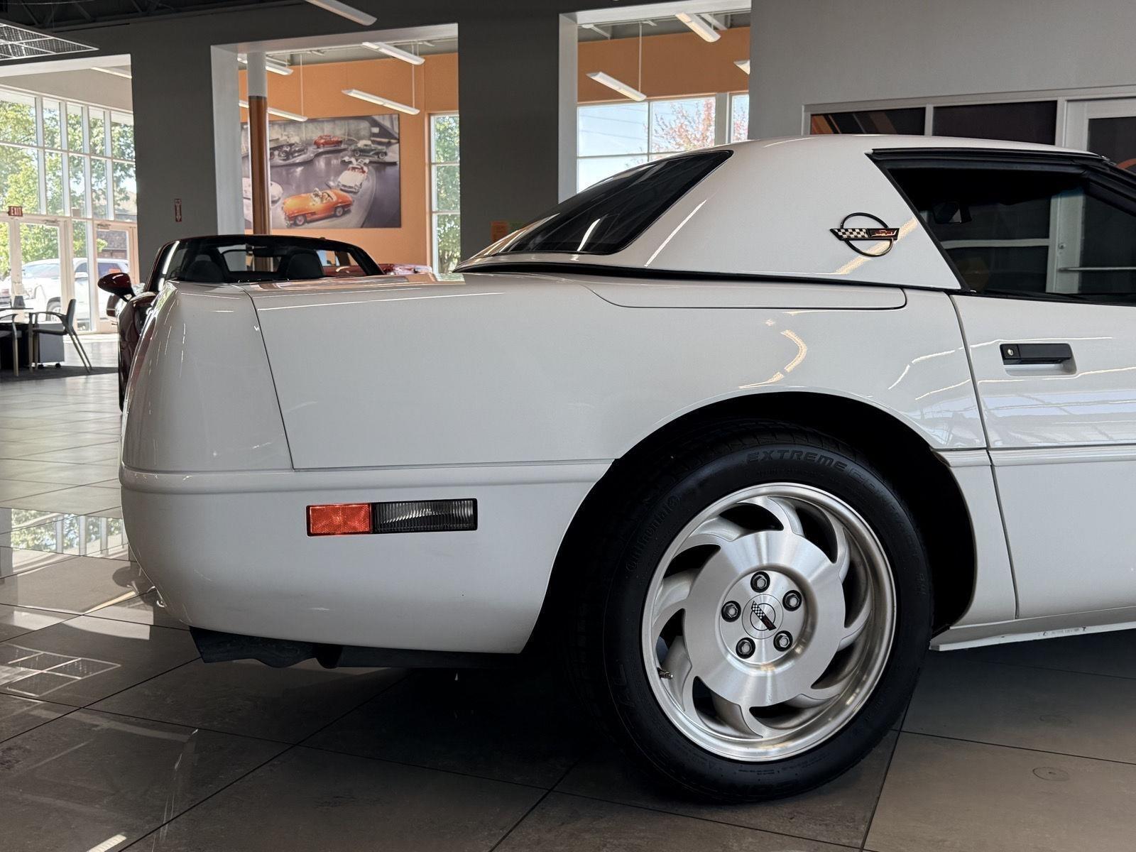 Chevrolet Corvette Convertible 1993