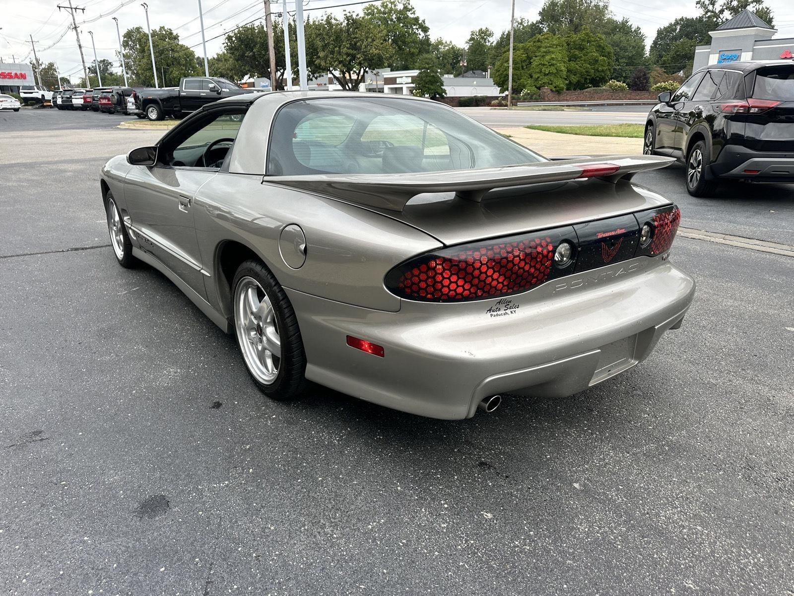 Pontiac Firebird Formula Coupe 2002