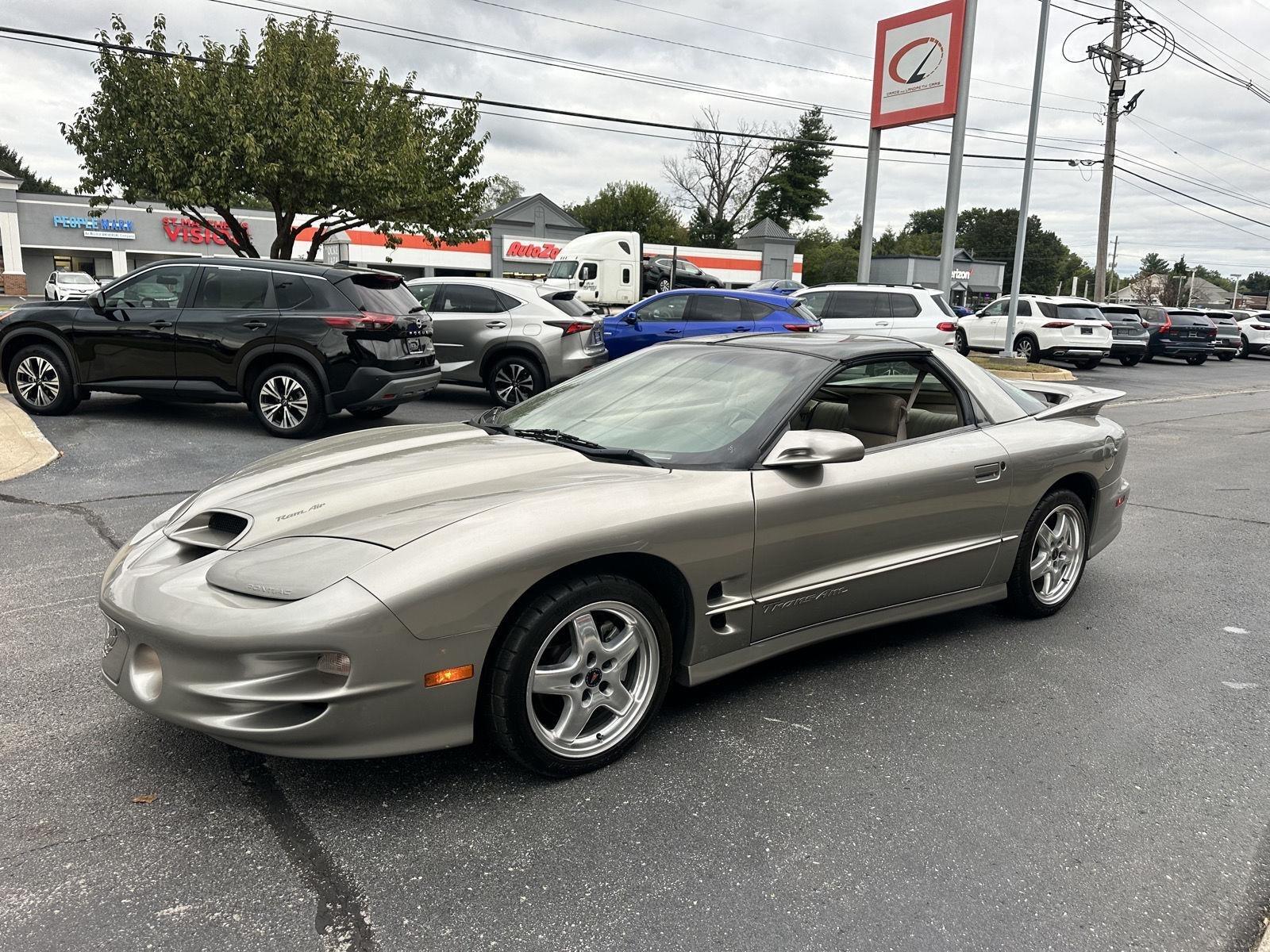 Pontiac Firebird Formula Coupe 2002