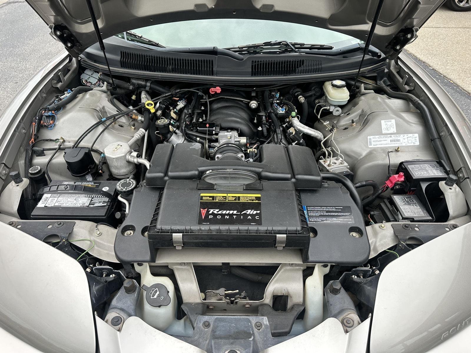 Pontiac Firebird Formula Coupe 2002