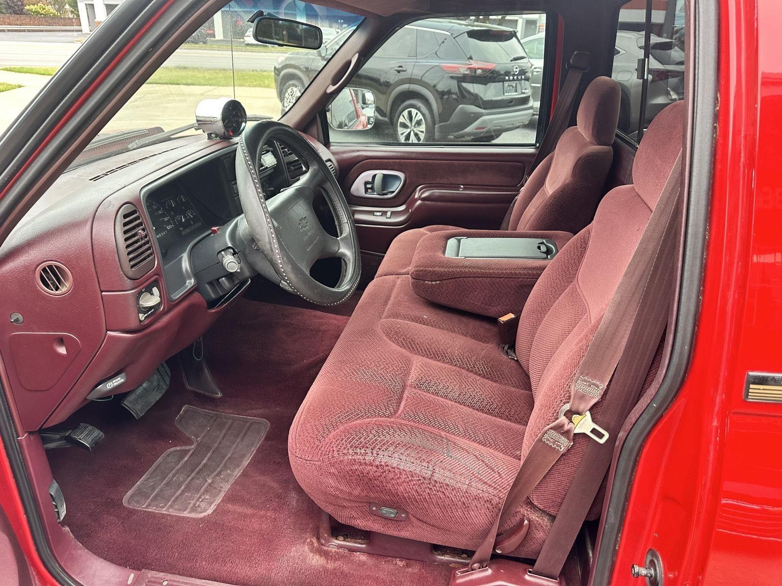 Chevrolet C/K 1500 Reg. Cab 6.5-ft. bed 2WD 1996