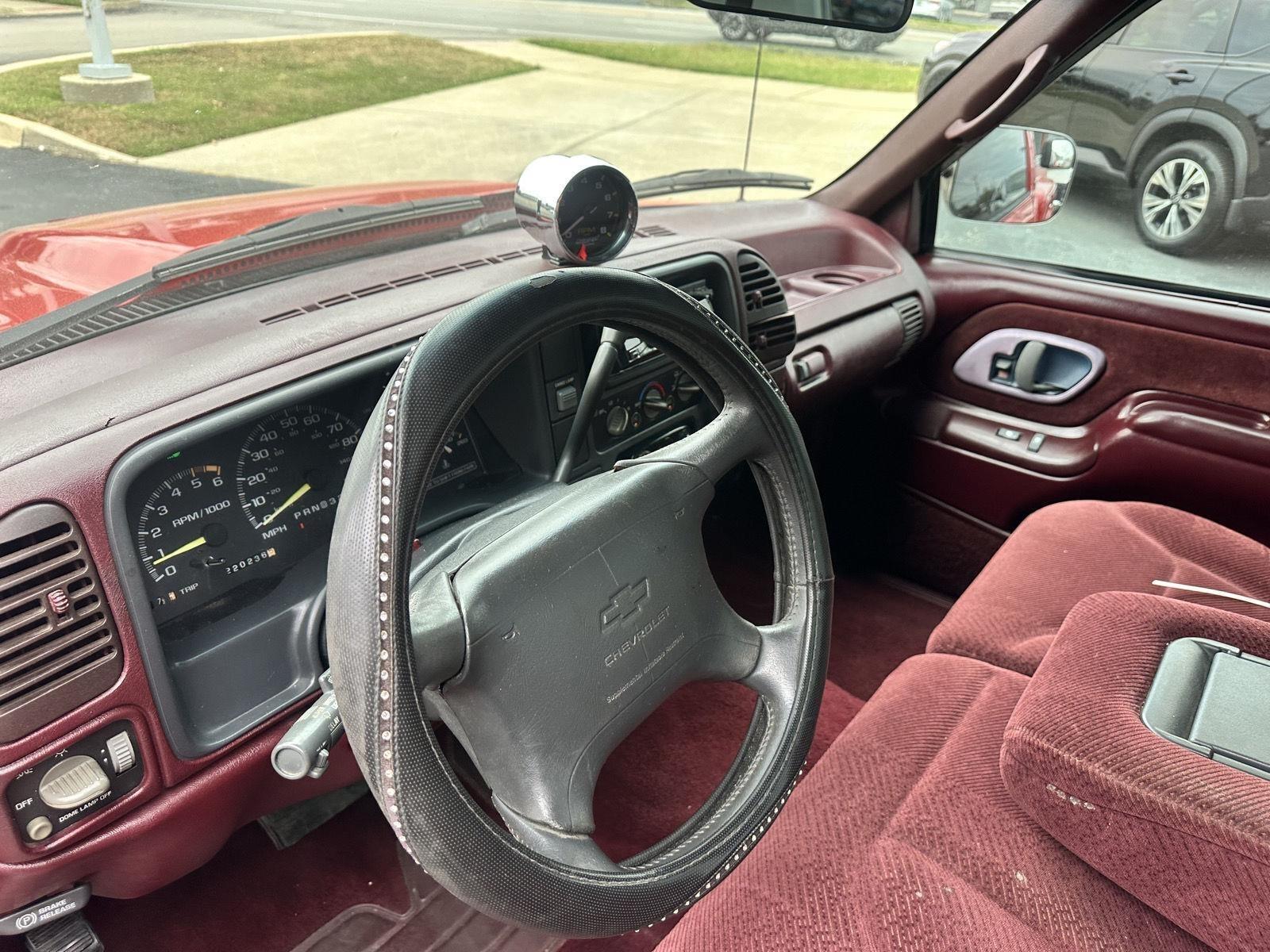 Chevrolet C/K 1500 Reg. Cab 6.5-ft. bed 2WD 1996