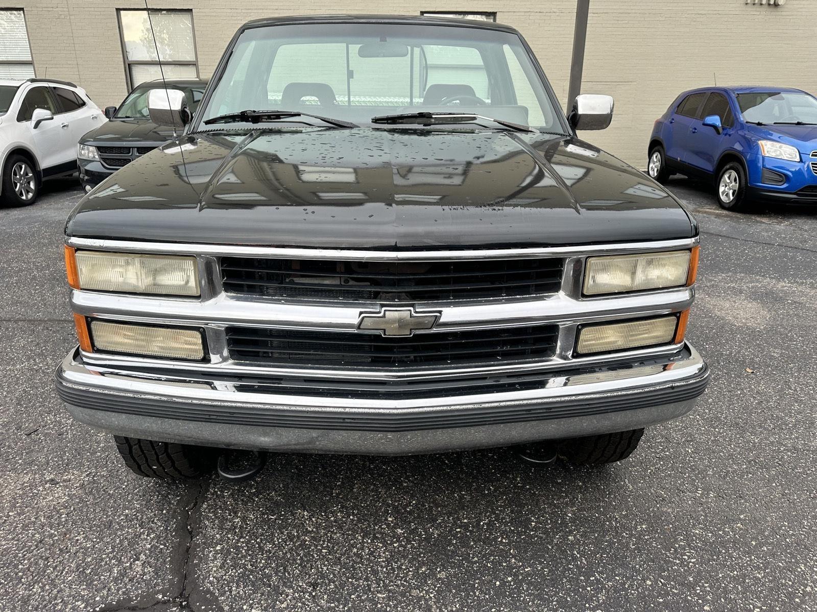 Chevrolet C/K 1500 Reg. Cab 6.5-ft. Bed 4WD 1994