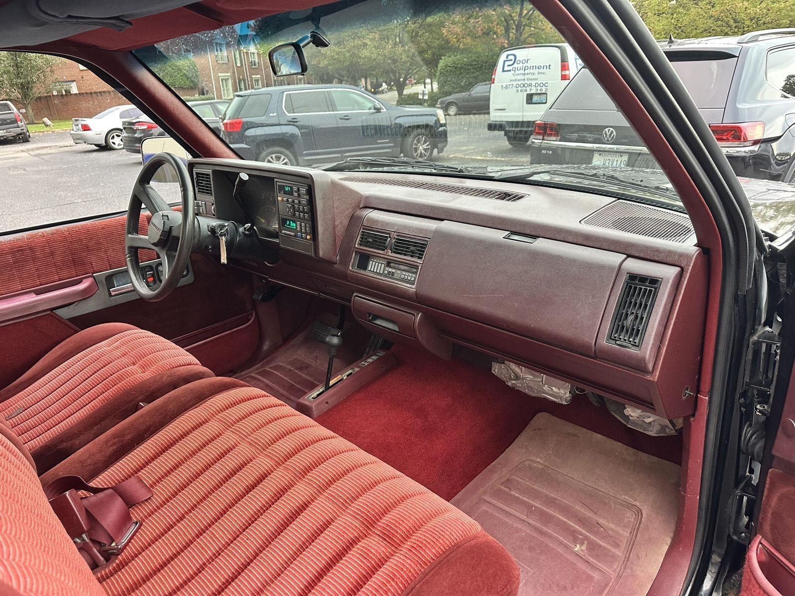 Chevrolet C/K 1500 Reg. Cab 6.5-ft. Bed 4WD 1994