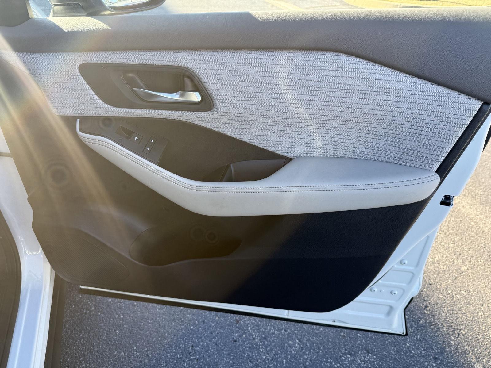Nissan Rogue SV AWD 2023