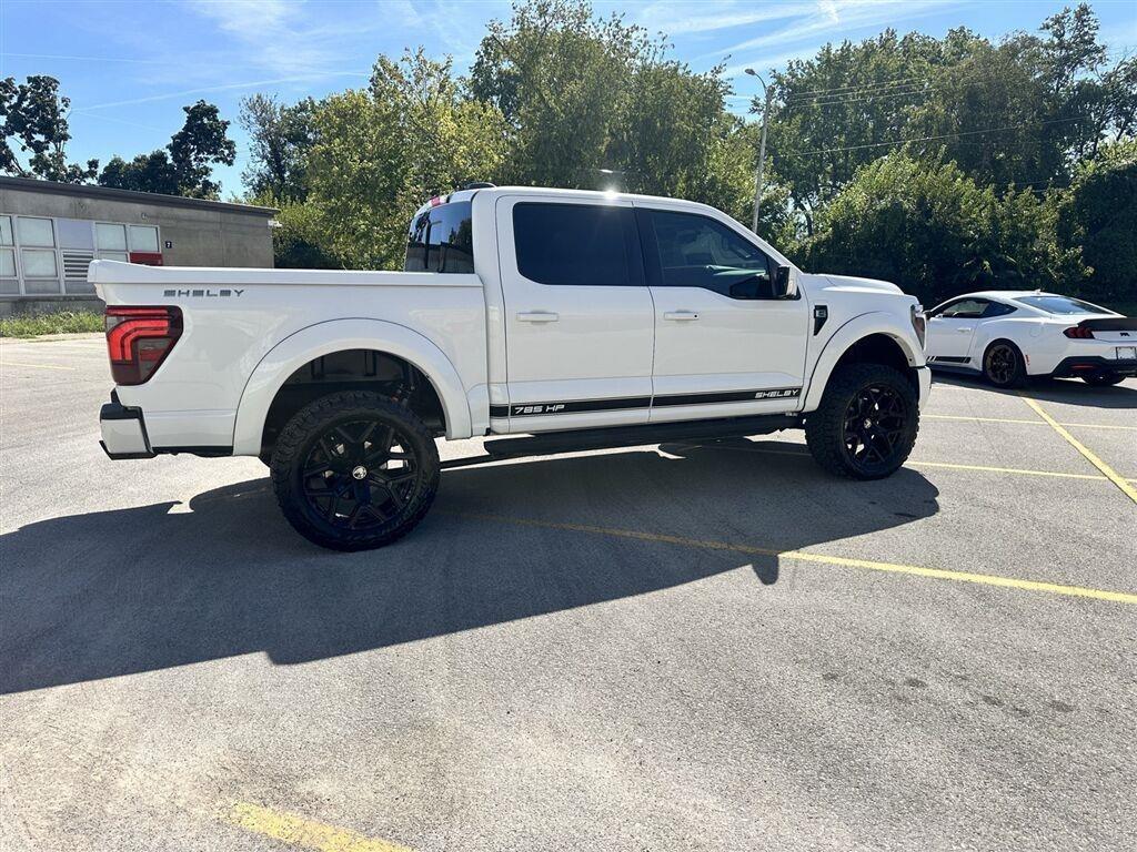 Ford F-150 Lariat SuperCrew 4WD 2025