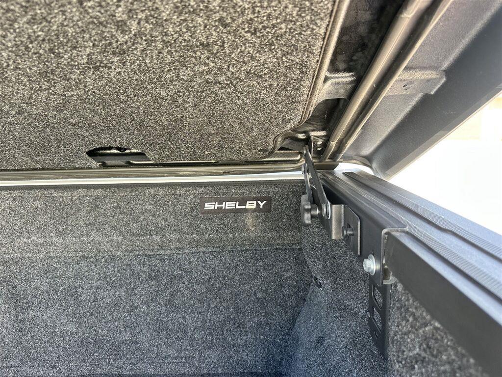 Ford F-150 Lariat SuperCrew 4WD 2025