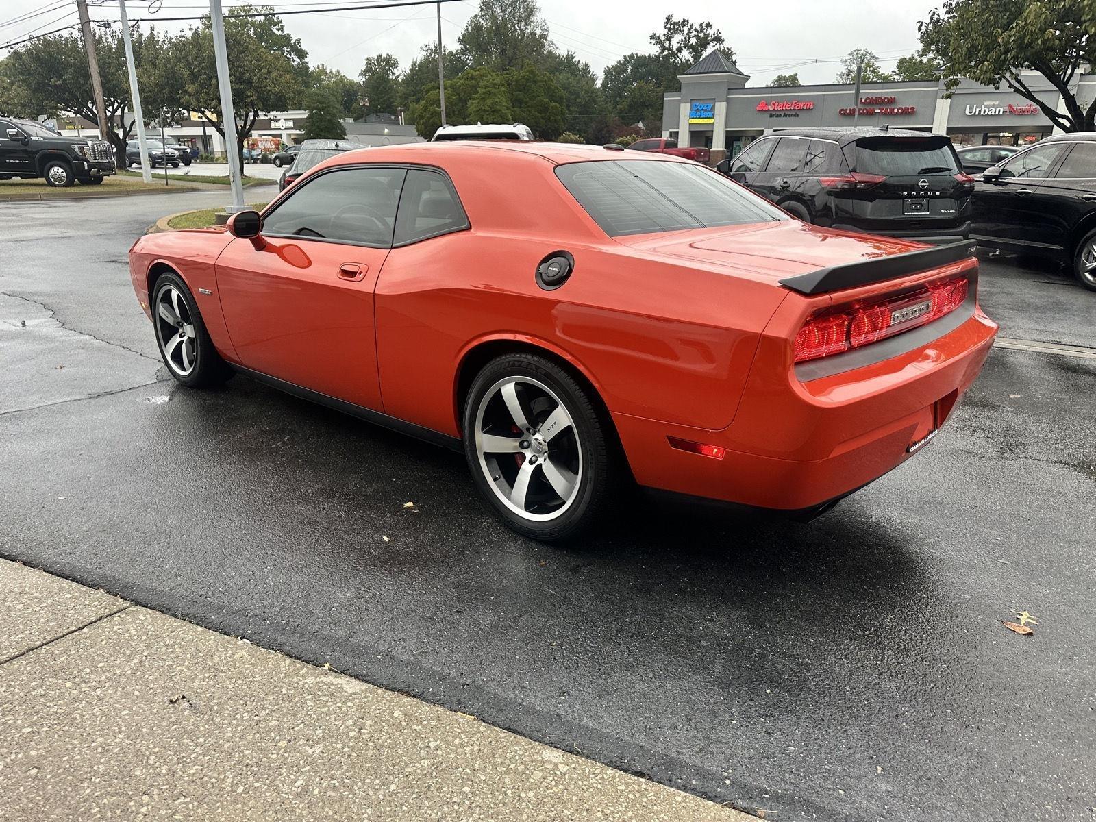 Dodge Challenger SRT8 2009