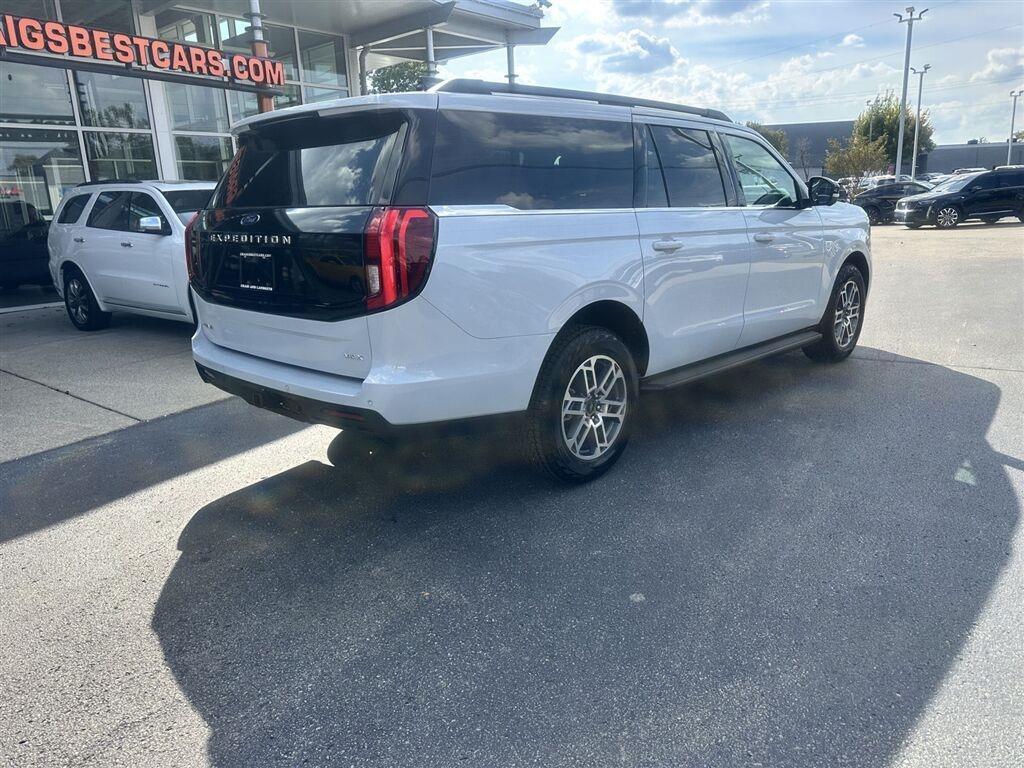 Ford Expedition MAX XLT 4WD 2025