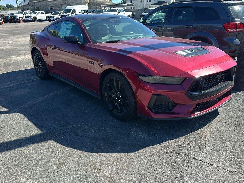 Ford Mustang GT Premium Coupe 2025