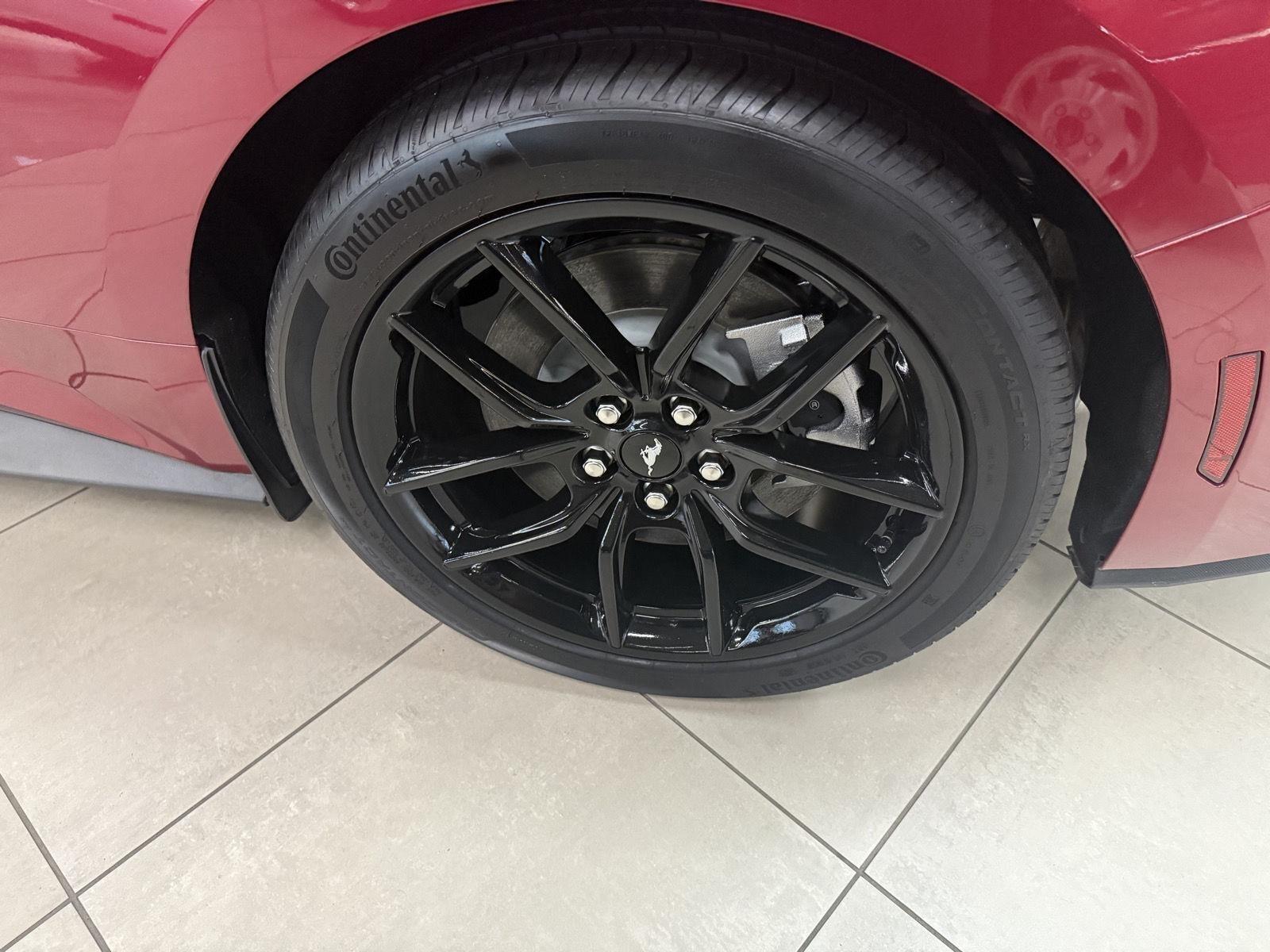 Ford Mustang GT Premium Coupe 2025