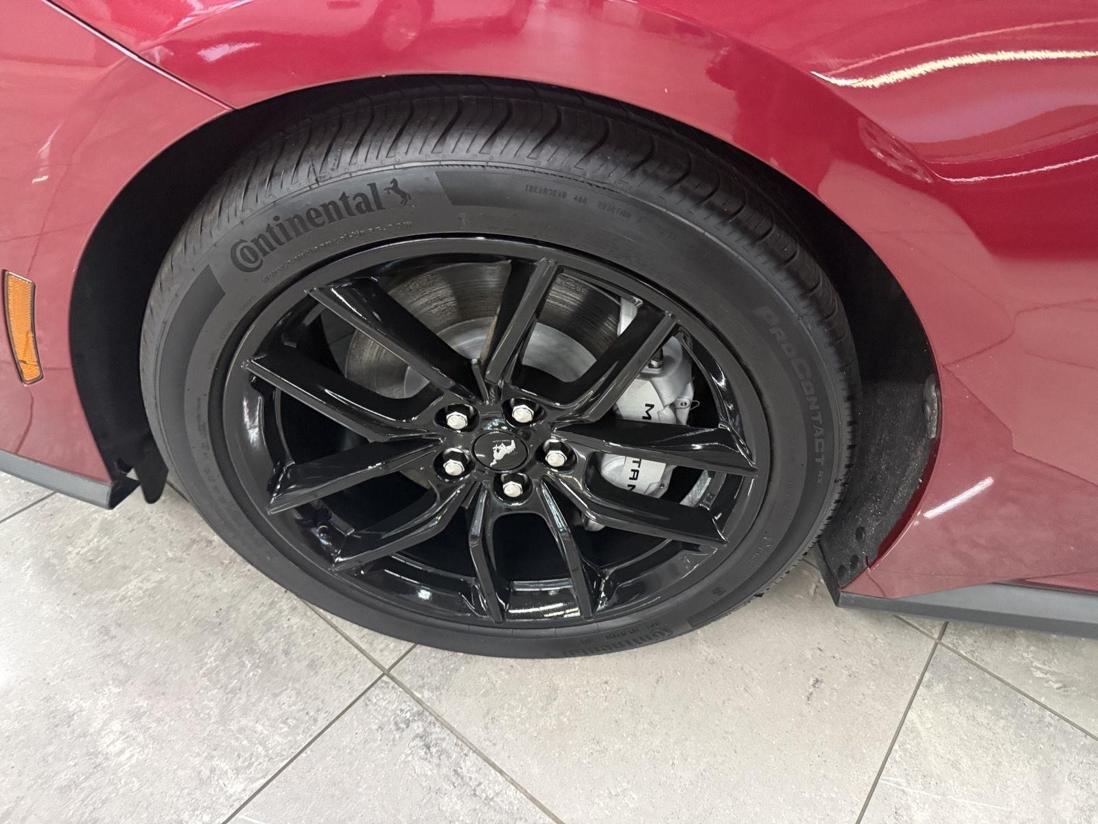 Ford Mustang GT Premium Coupe 2025