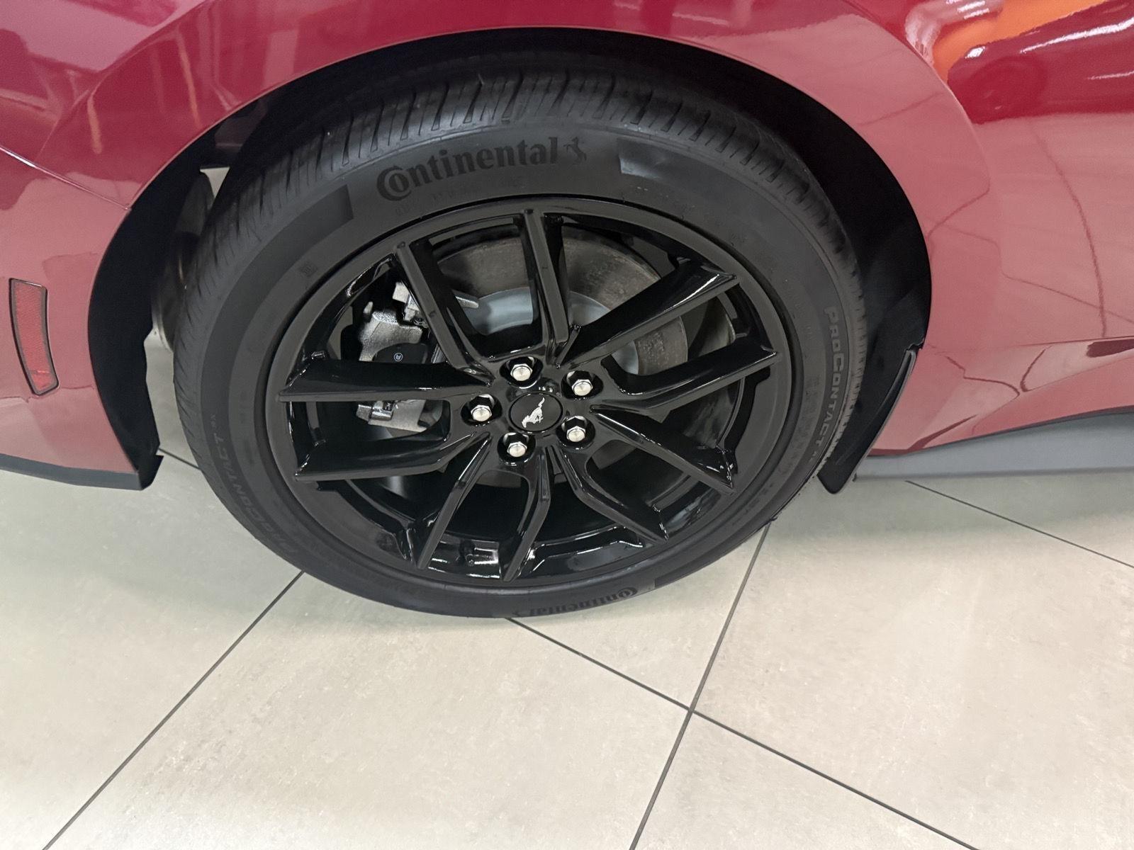 Ford Mustang GT Premium Coupe 2025