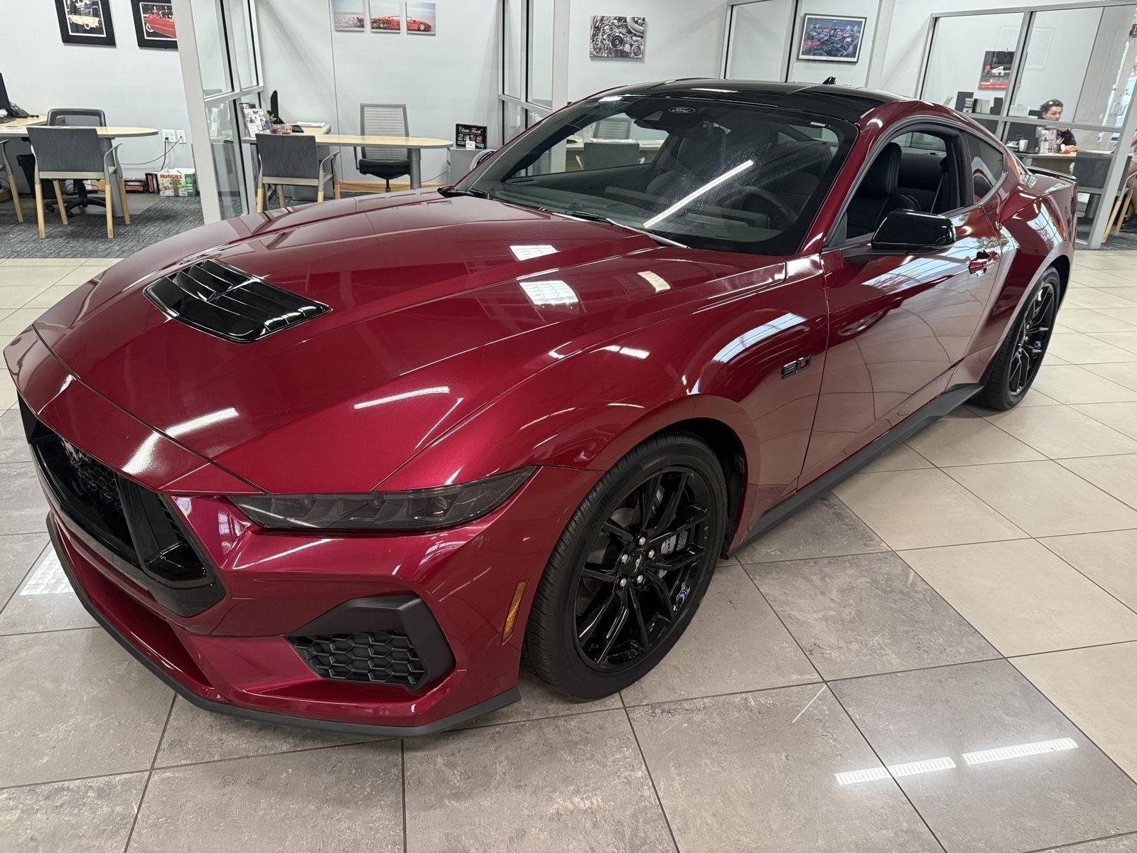 Ford Mustang GT Premium Coupe 2025