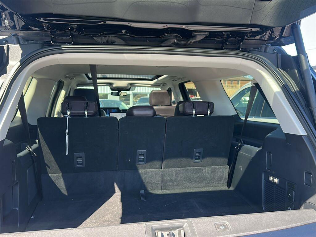 Ford Expedition MAX Platinum 4WD 2025