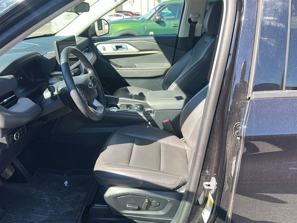 Ford Explorer Active AWD 2025
