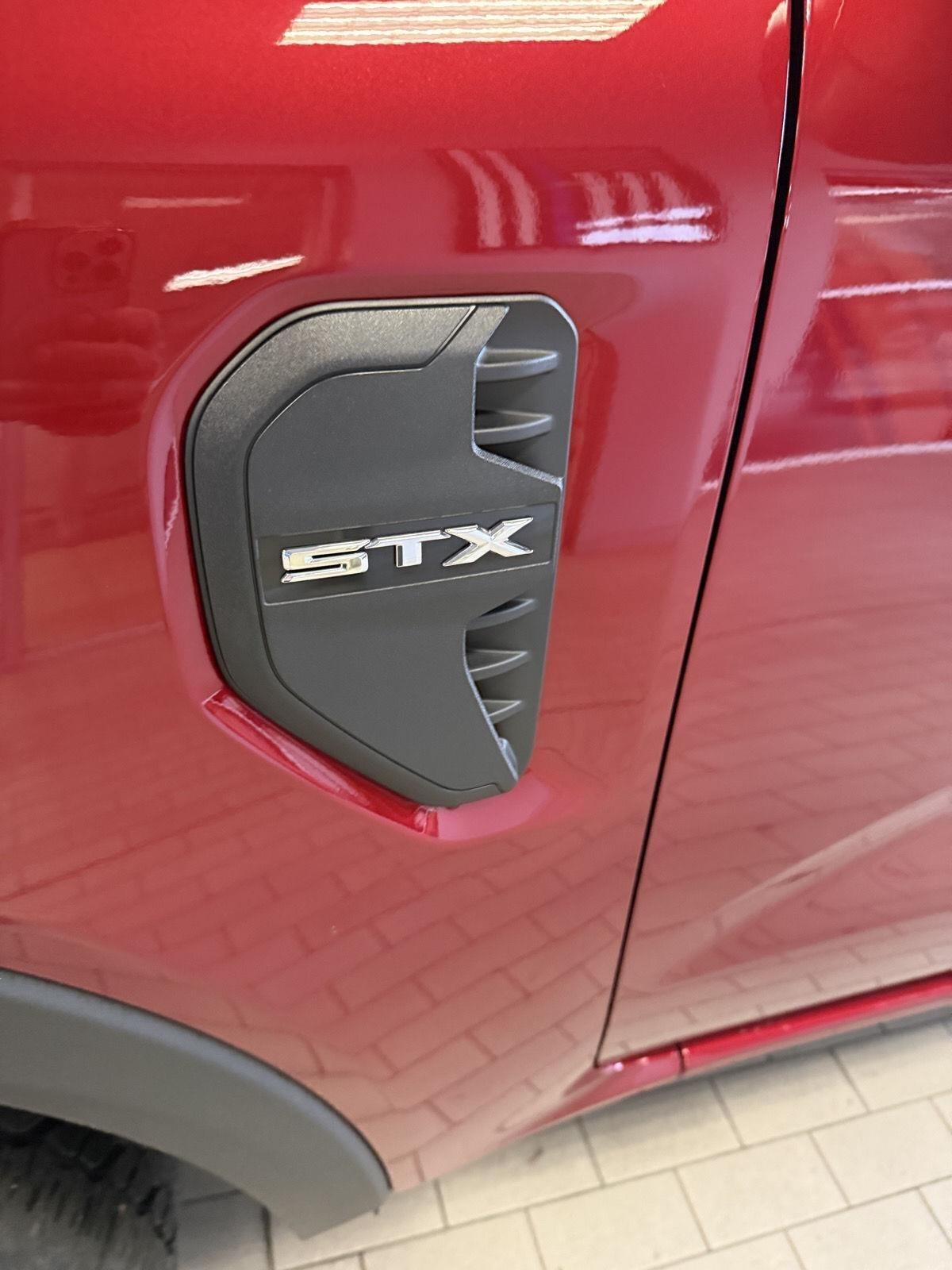 2025 Ford Ranger XL - Photo 12