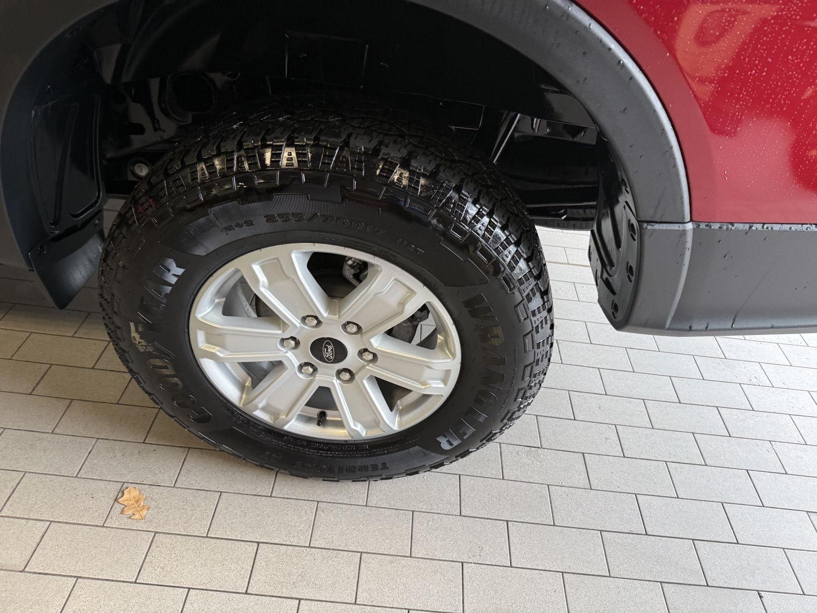 2025 Ford Ranger XL - Photo 14