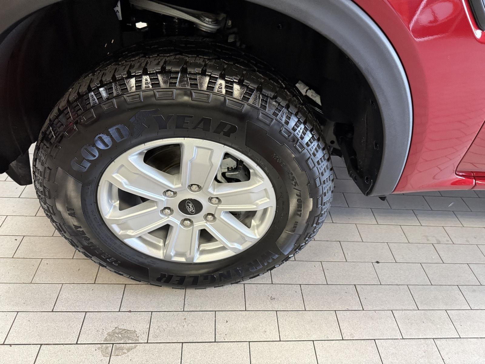 2025 Ford Ranger XL - Photo 15