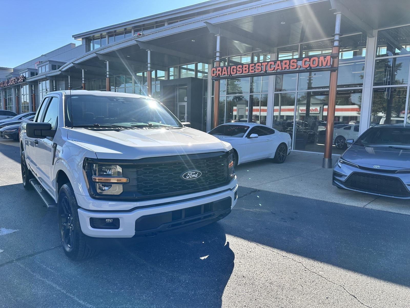 Ford F-150 STX SuperCab 4WD 2025