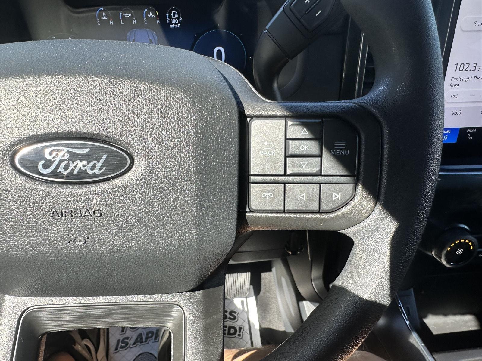 Ford F-150 STX SuperCab 4WD 2025