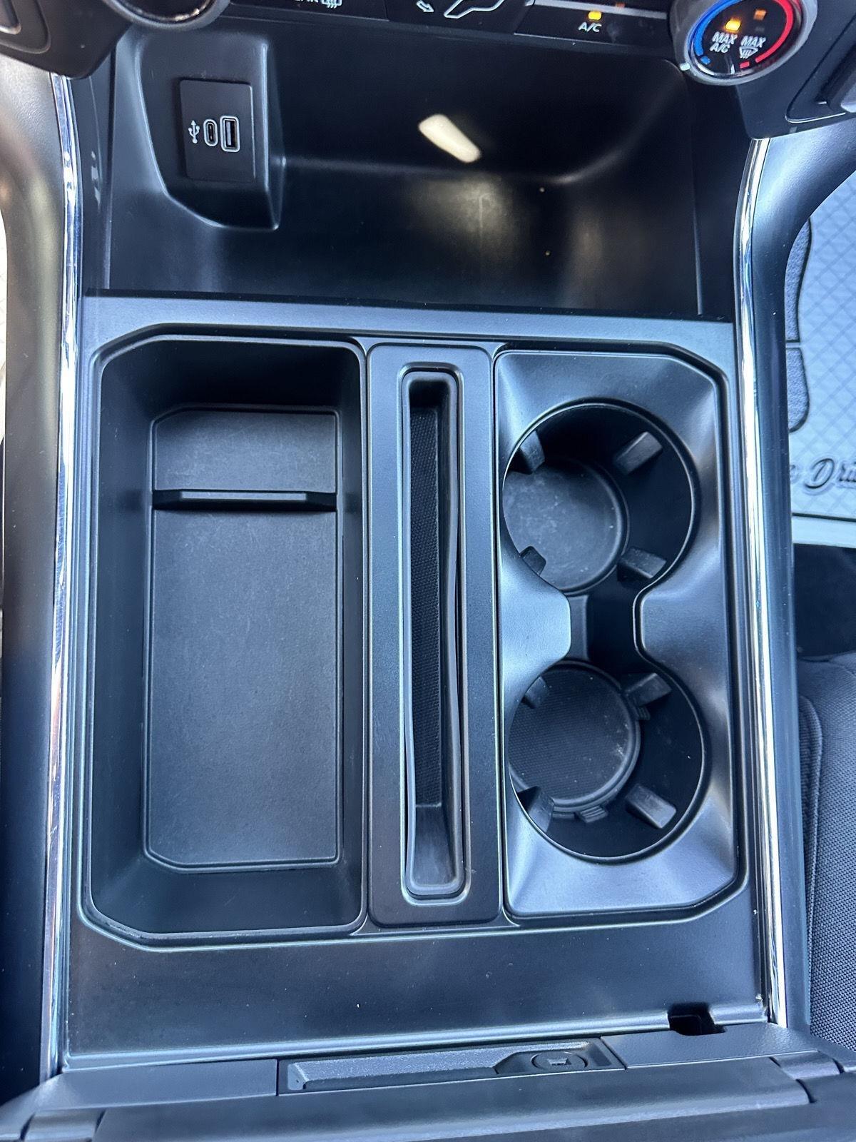 Ford F-150 STX SuperCab 4WD 2025